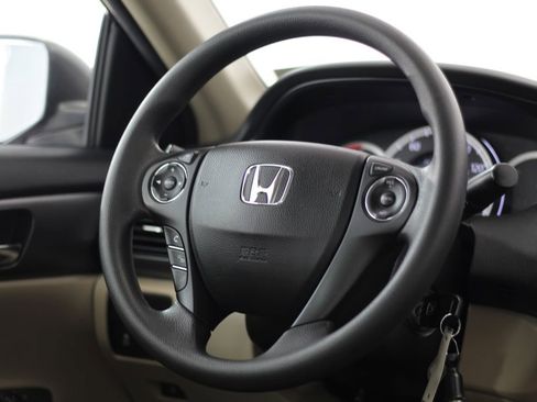 Used 2014 Honda Accord LX image 11