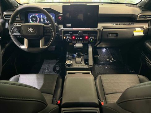 New 2025 Toyota Tacoma TRD Off-Road image 10