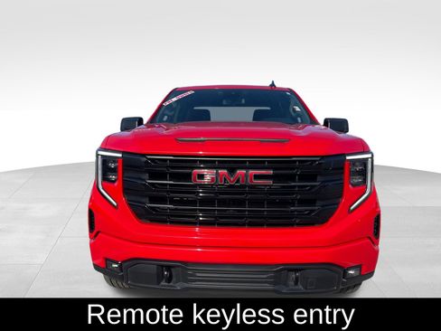 Used 2024 GMC Sierra 1500 Elevation image 2