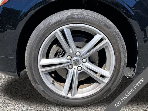 Used 2018 Volvo S90 T5 Momentum AWD/4WD image 9