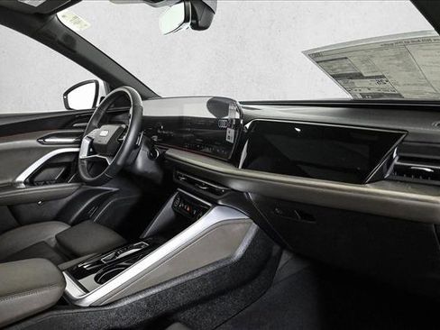 New 2025 Audi Q5 Premium Plus image 23