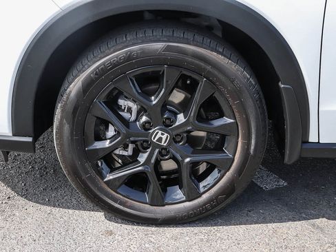 Used 2024 Honda HR-V Sport image 14