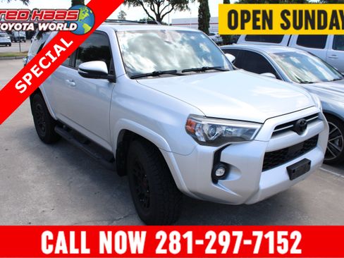 Used 2021 Toyota 4Runner SR5 Premium w/ Moonroof Package RWD image 1