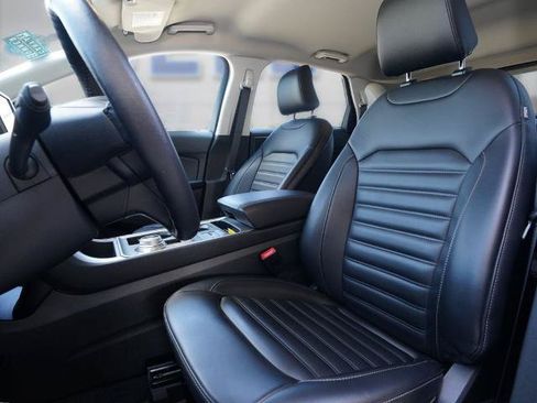 Certified 2024 Ford Edge SEL w/ Convenience Package AWD/4WD image 12