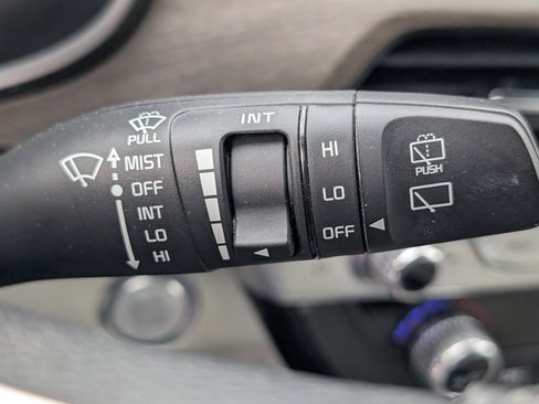 Used 2021 Kia Telluride EX w/ EX Premium Package image 28