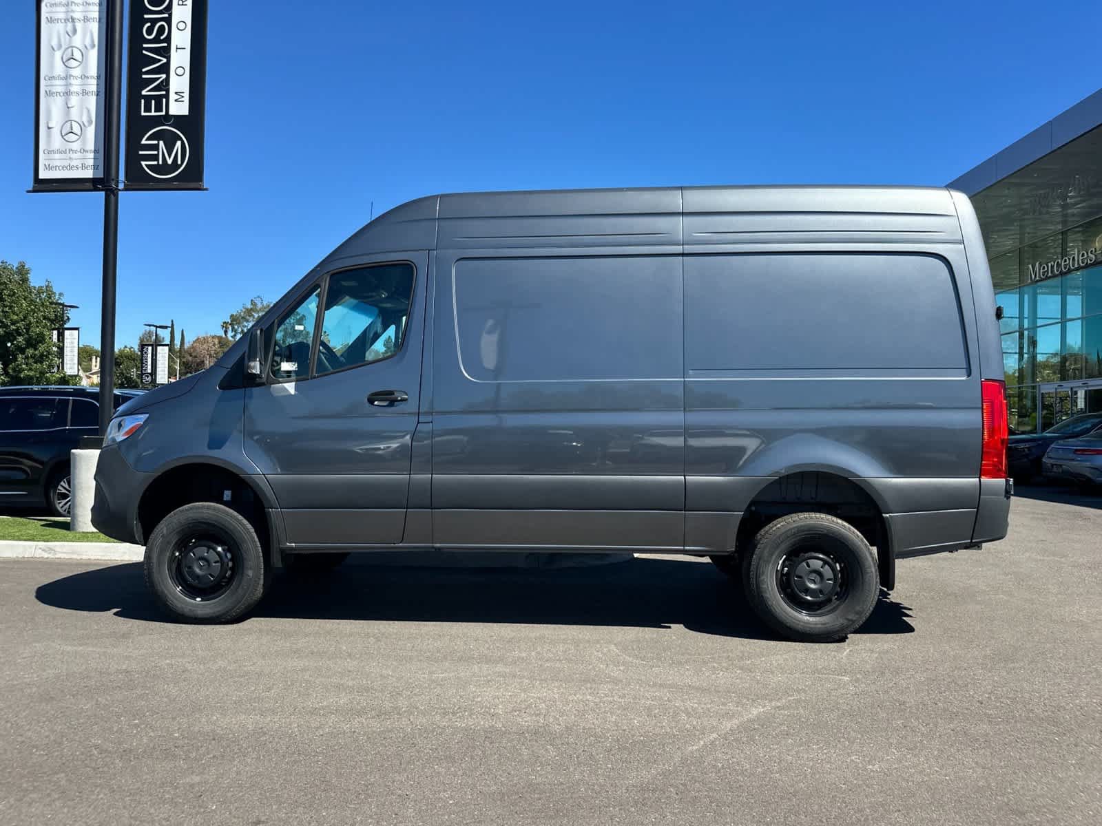 New 2025 Mercedes-Benz Sprinter 2500 image 6