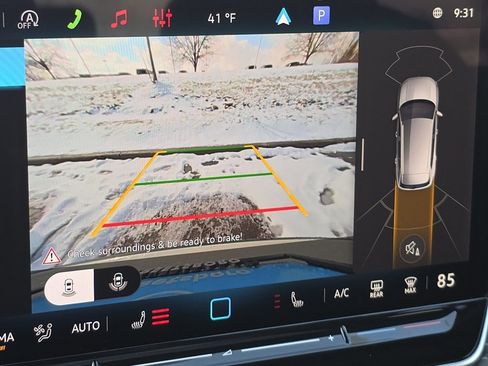 New 2026 Volkswagen Tiguan SE R-Line image 6