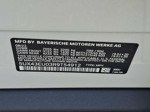 Used 2024 BMW X5 xDrive50e w/ Premium Package AWD/4WD image 27