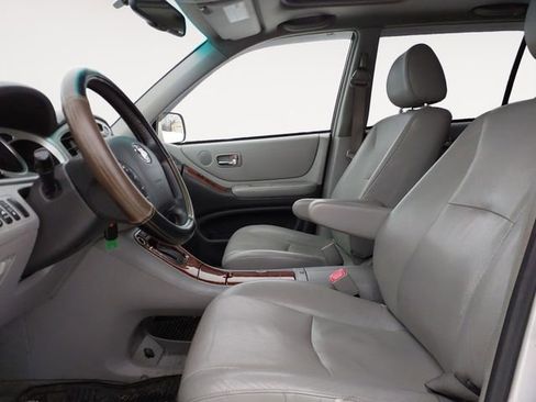 Used 2007 Toyota Highlander Limited AWD/4WD image 7