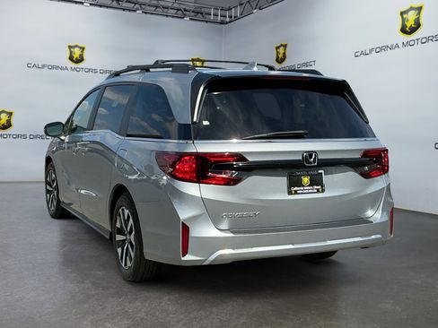 Used 2025 Honda Odyssey EX-L image 7