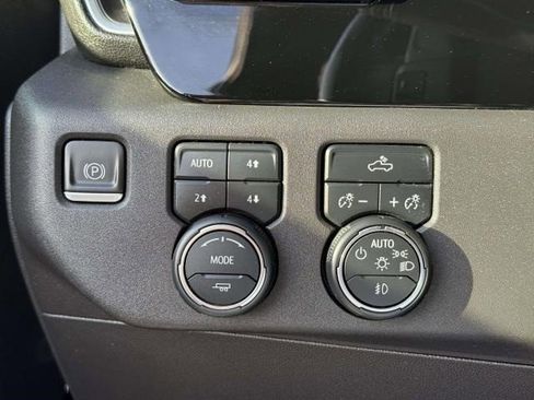 Certified 2023 Chevrolet Silverado 1500 RST image 14