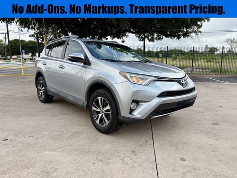 Used 2016 Toyota RAV4 XLE FWD image 1