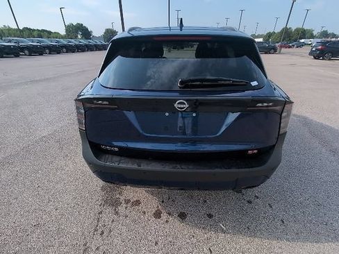 Used 2025 Nissan Kicks SR FWD image 6