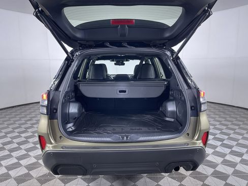 Certified 2025 Subaru Forester Touring w/ Touring Package AWD/4WD image 25