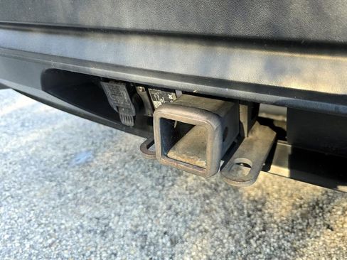 Used 2022 Volkswagen Atlas SE image 6