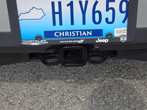 Used 2024 Nissan Pathfinder SL w/ SL Premium Package image 25