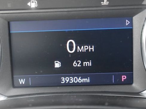 Used 2023 Chevrolet Equinox RS w/ RS Leather Package image 16