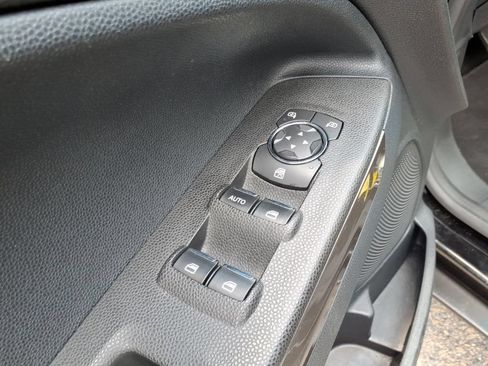 Used 2020 Ford EcoSport SE w/ SE Convenience Package FWD image 8