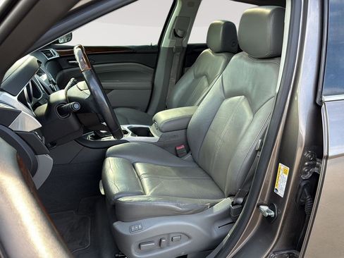 Used 2011 Cadillac SRX Luxury image 11
