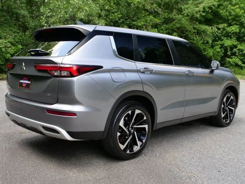Used 2022 Mitsubishi Outlander SE FWD image 22