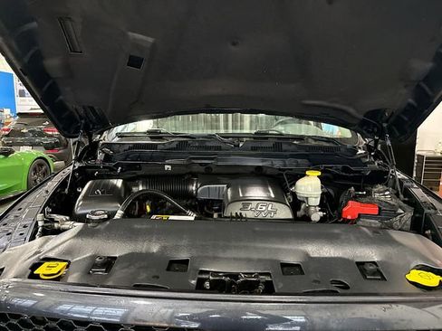 Used 2017 RAM 1500 Express image 28