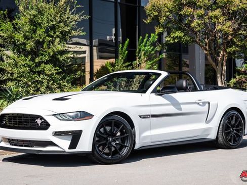 Used 2019 Ford Mustang GT Premium w/ Equipment Group 401A image 43