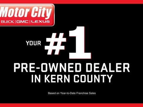 Used 2023 GMC Terrain SLT w/ Elevation Edition image 5