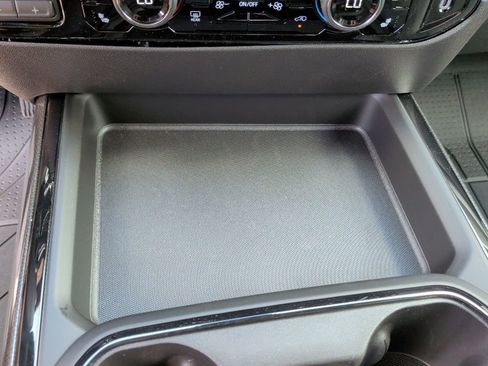 New 2026 Chevrolet Silverado 2500 ZR2 AWD/4WD image 32