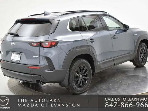 Used 2025 MAZDA CX-50 AWD 2.5 Hybrid w/ Premium Pkg image 18