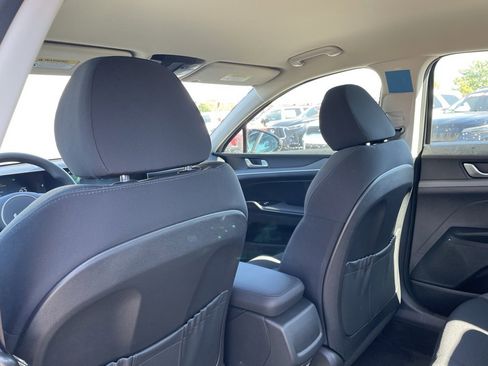 New 2026 Kia K5 LXS image 24