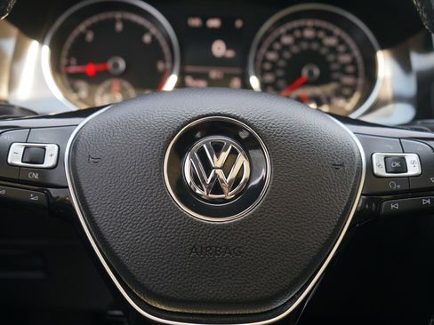 Used 2015 Volkswagen Golf TDI SEL FWD image 22