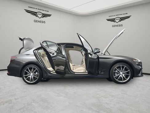 New 2026 Genesis G70 2.5T Prestige image 29