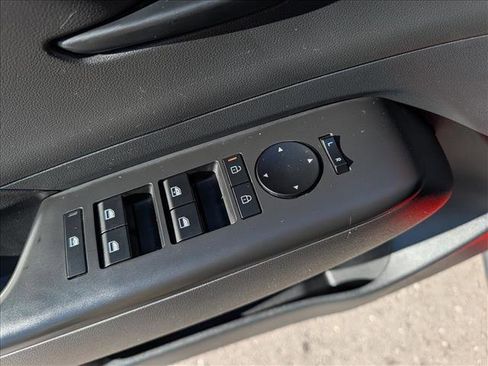 Used 2025 Hyundai Kona SEL image 26