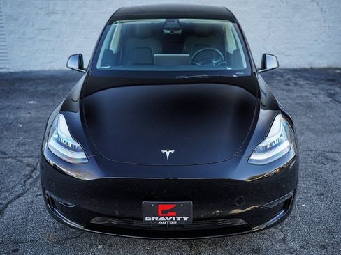 Used 2021 Tesla Model Y Long Range image 5