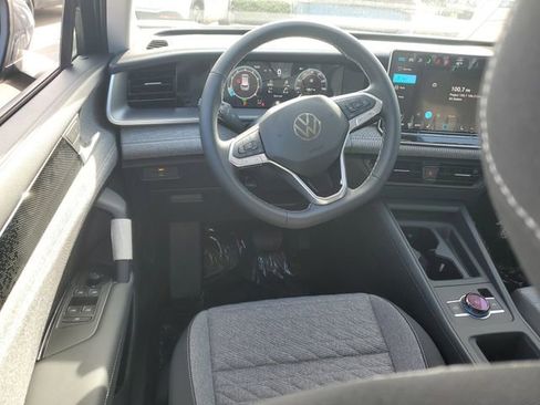 New 2026 Volkswagen Tiguan S image 10