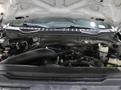 Used 2020 Ford F250 Platinum w/ Tremor Off-Road Package image 41