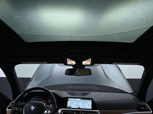 Used 2021 BMW 330i xDrive Sedan w/ Convenience Package image 15