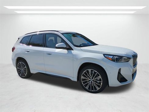 New 2026 BMW X1 xDrive28i w/ M Sport Package image 2