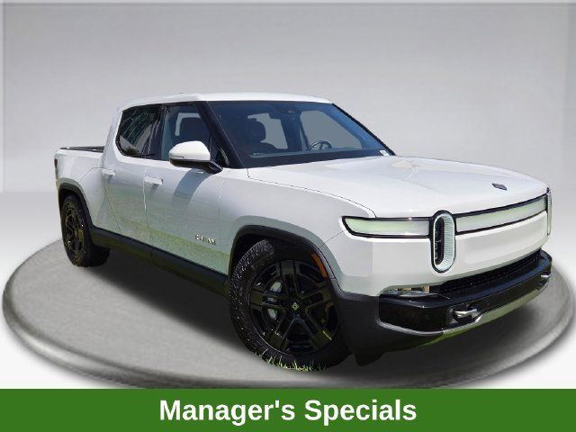 Used 2023 Rivian R1T Adventure Dual AWD/4WD image 2