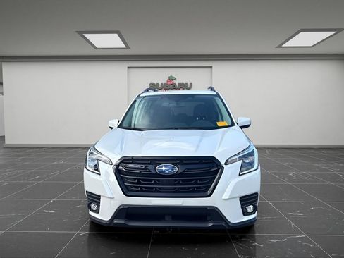 Certified 2024 Subaru Forester Premium AWD/4WD image 4