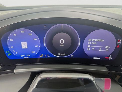 New 2026 Porsche Macan Electric image 15