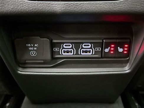 New 2025 Jeep Grand Cherokee Limited w/ Black Appearance Package image 25