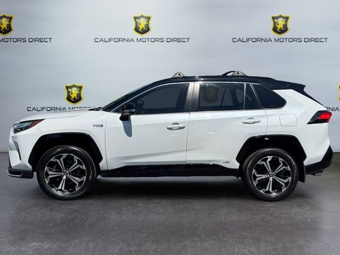 Used 2023 Toyota RAV4 XSE w/ Weather Package AWD/4WD image 2