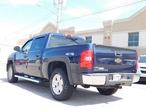 Used 2010 Chevrolet Silverado 1500 LT AWD/4WD image 2