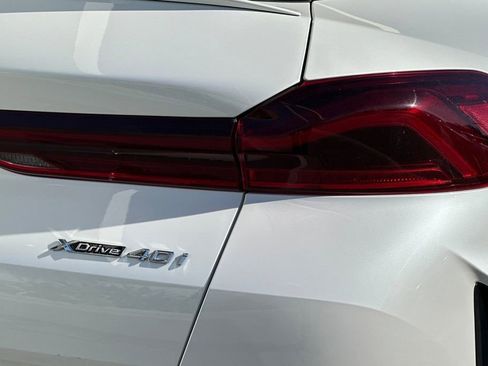 Used 2023 BMW X6 xDrive40i w/ M Sport Package image 34