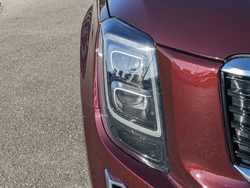 Certified 2022 Kia Telluride EX w/ EX Premium Package image 8