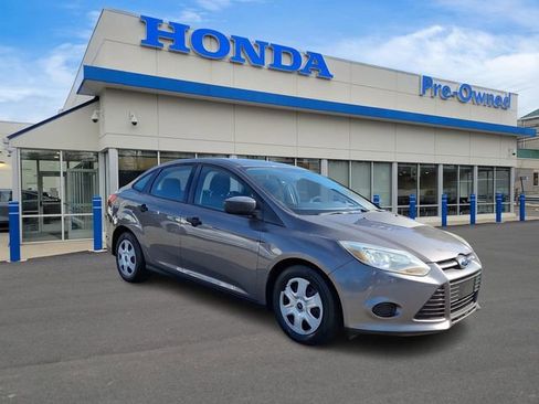 Used 2012 Ford Focus S FWD image 3