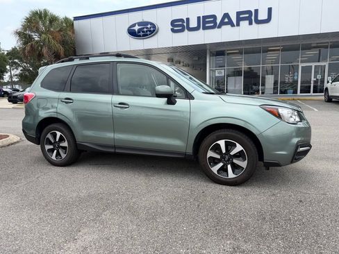 Used 2018 Subaru Forester 2.5i Premium w/ All-Weather Package AWD/4WD image 1