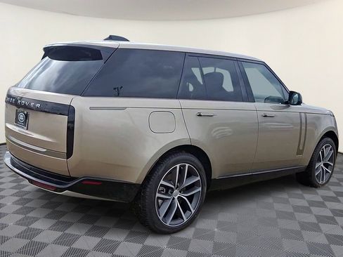 New 2025 Land Rover Range Rover SE image 8
