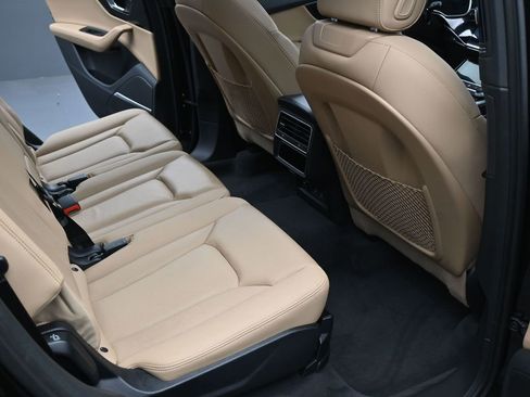 Used 2023 Audi Q7 3.0T Premium Plus w/ Premium Plus Package image 31